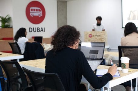 Recherche D Emploi A Dubai Tout Ce Qu Il Faut Savoir Dubai Madame