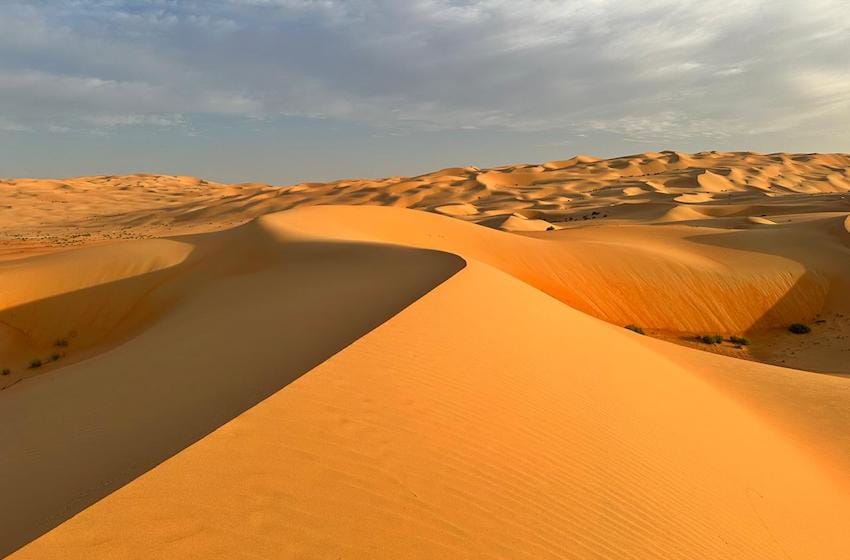 marche dans le desert de liwa